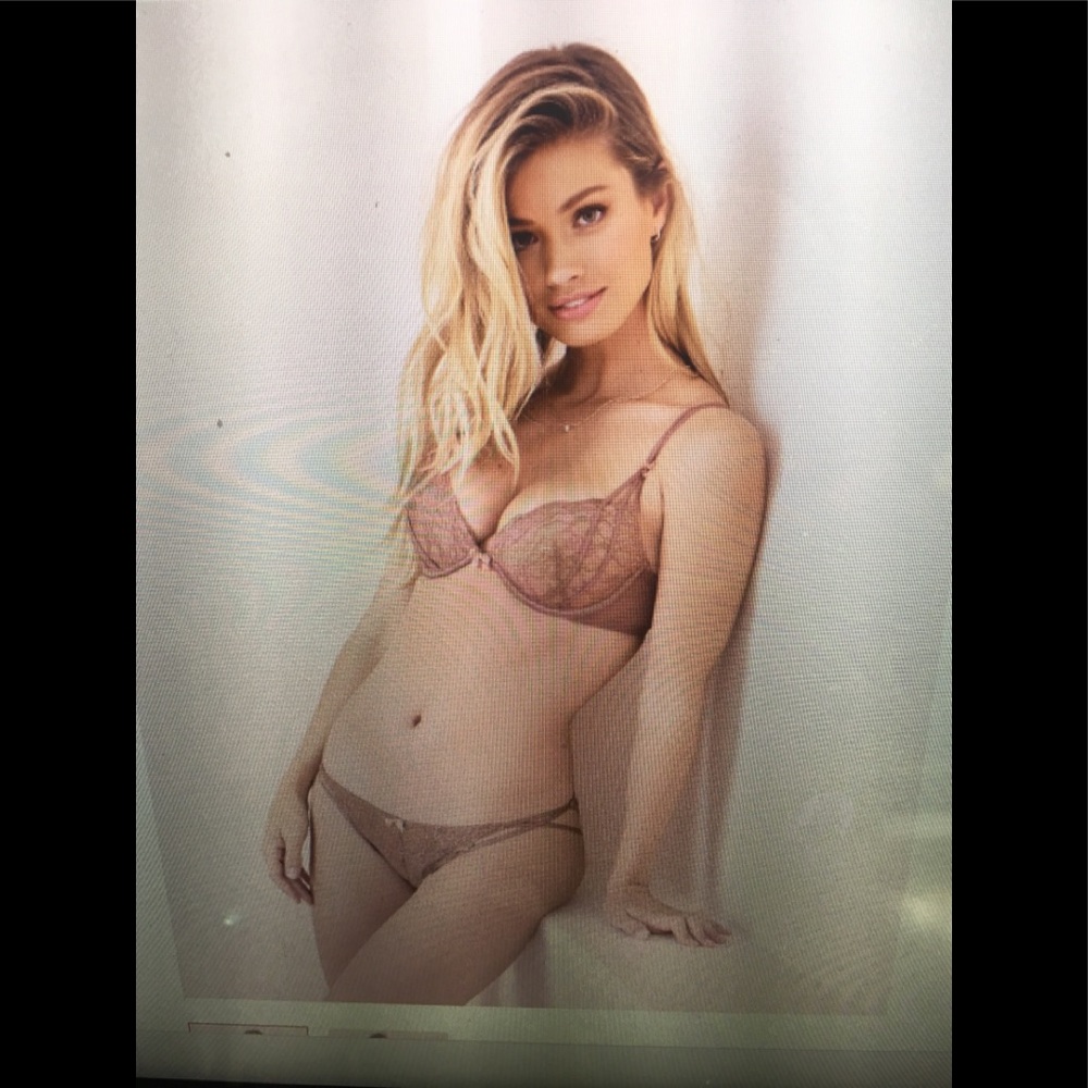 Adore me   Bra and panties
